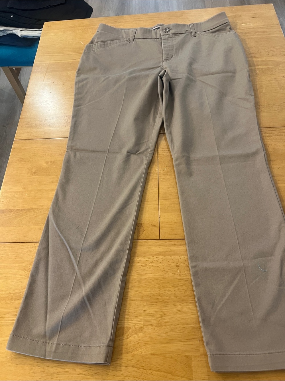 Straight Leg Women's Pants in Taupe